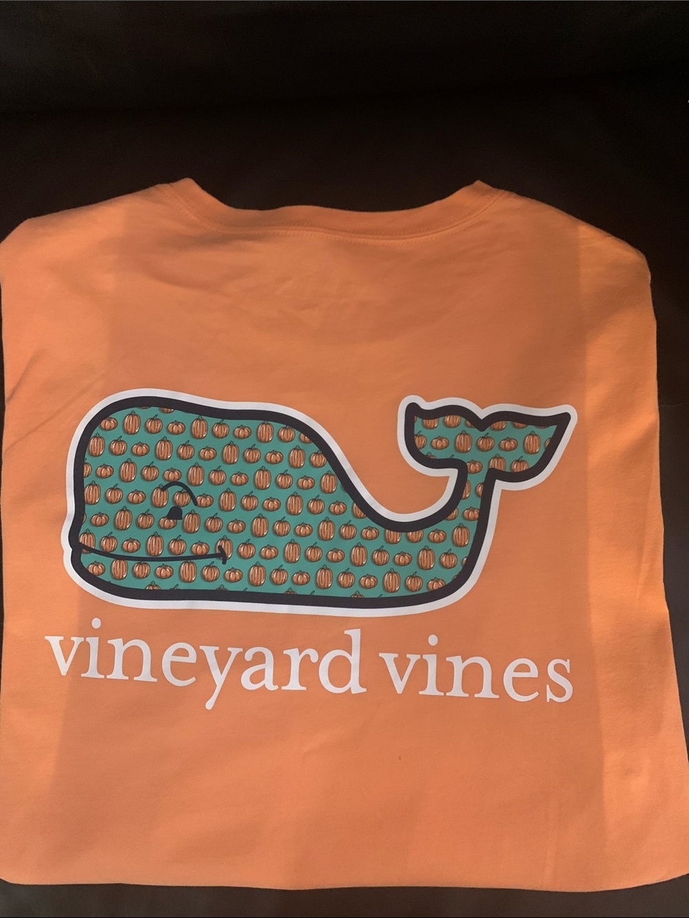 😃EUC Vineyard Vines shirts pumpkin whale logo Halloween Thanksgiving